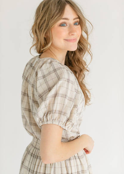 Puff Sleeve Plaid Button Up Top