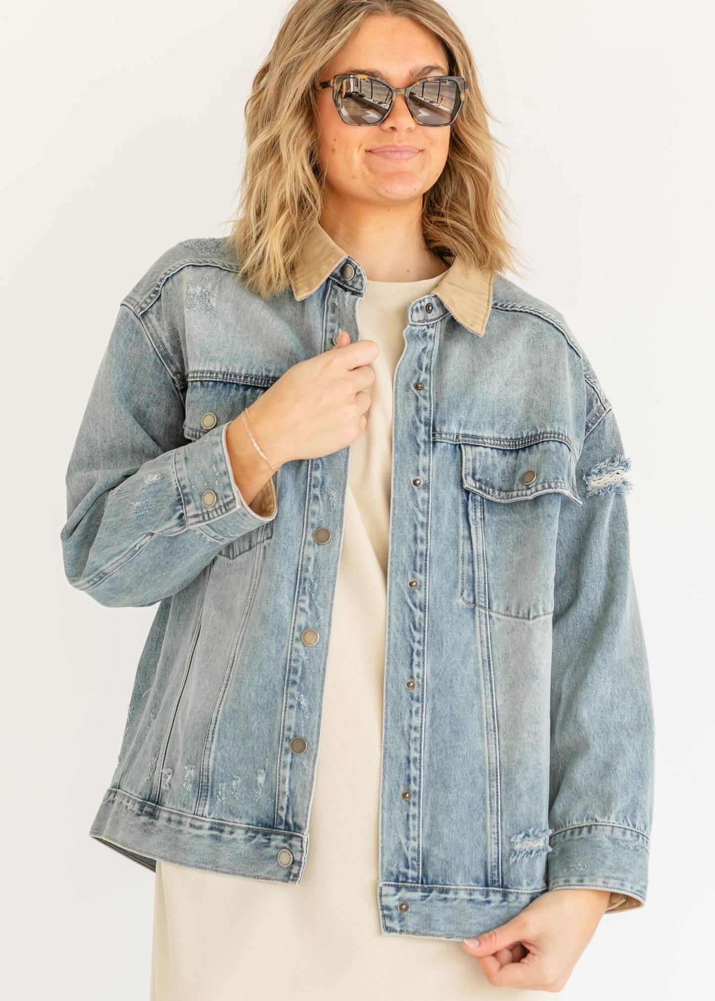 Andra Contrast Collar Distressed Denim Jacket FF Tops