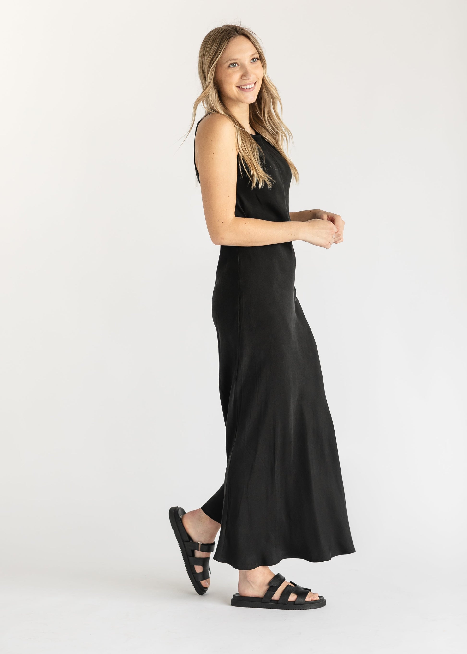 Black Tank Sleeve Maxi Dress FF Dresses