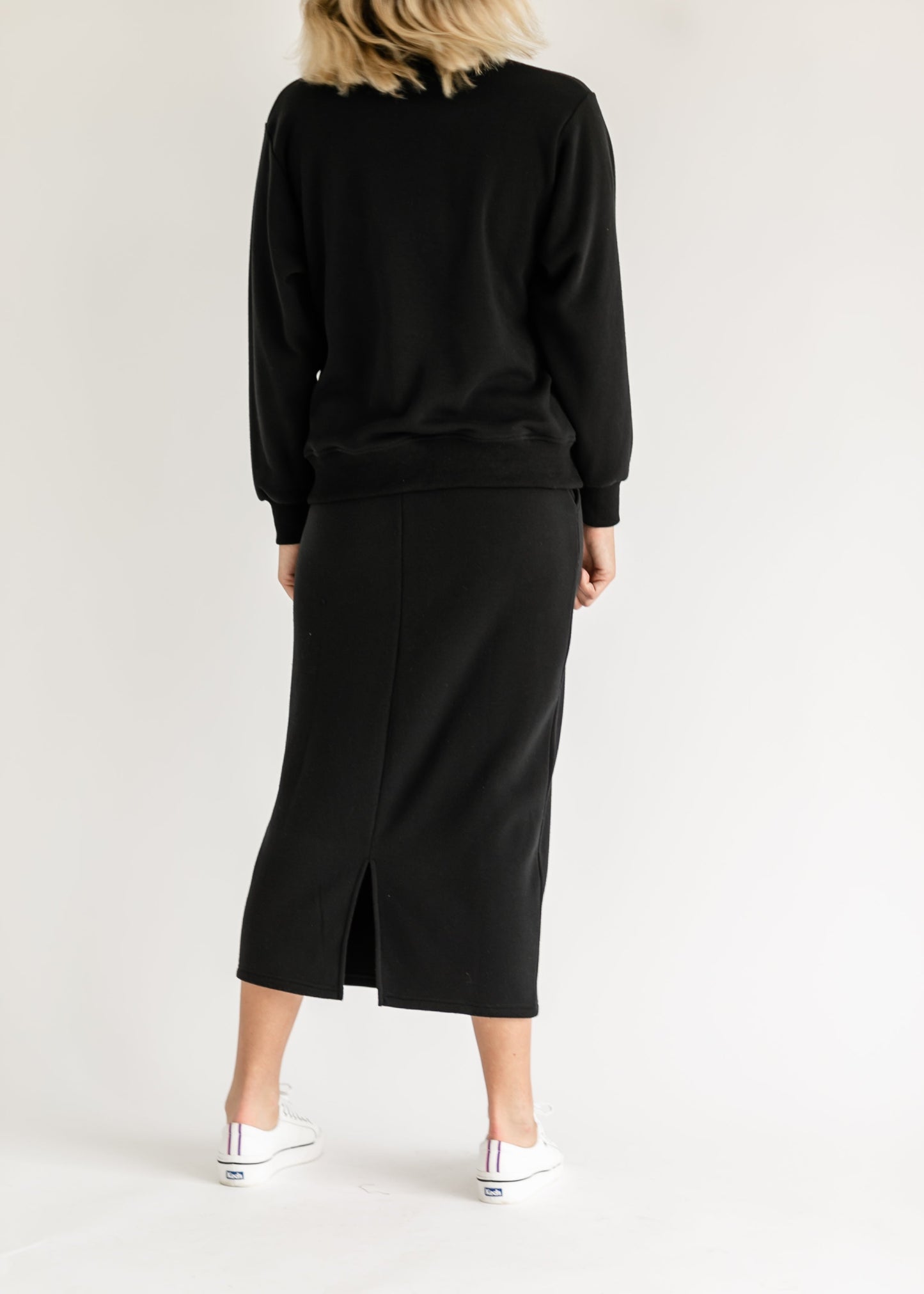 Essential Sweatshirt Skirt Set IC Tops