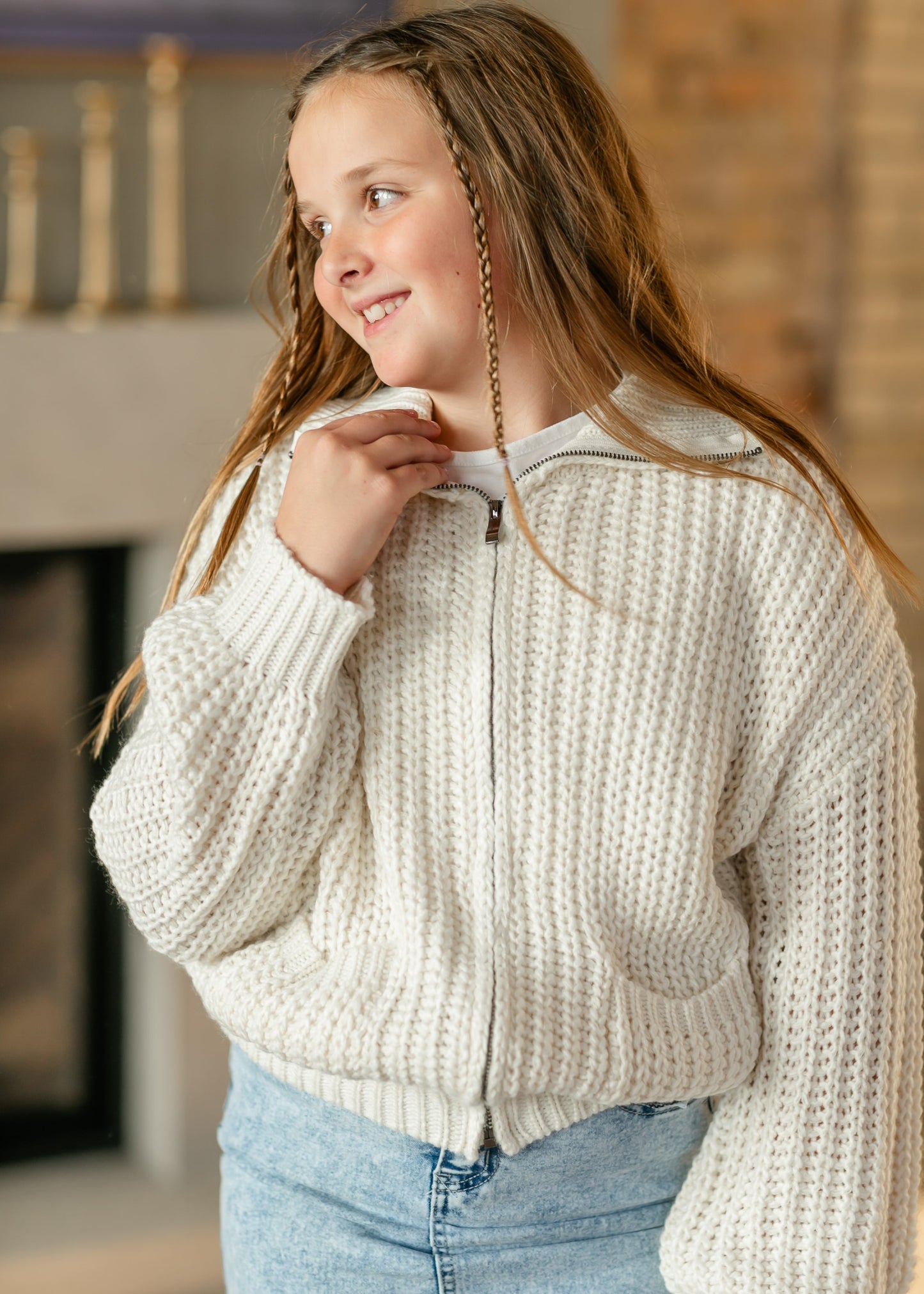 Girl's Zip-up Cream Knit Sweater FF Girls