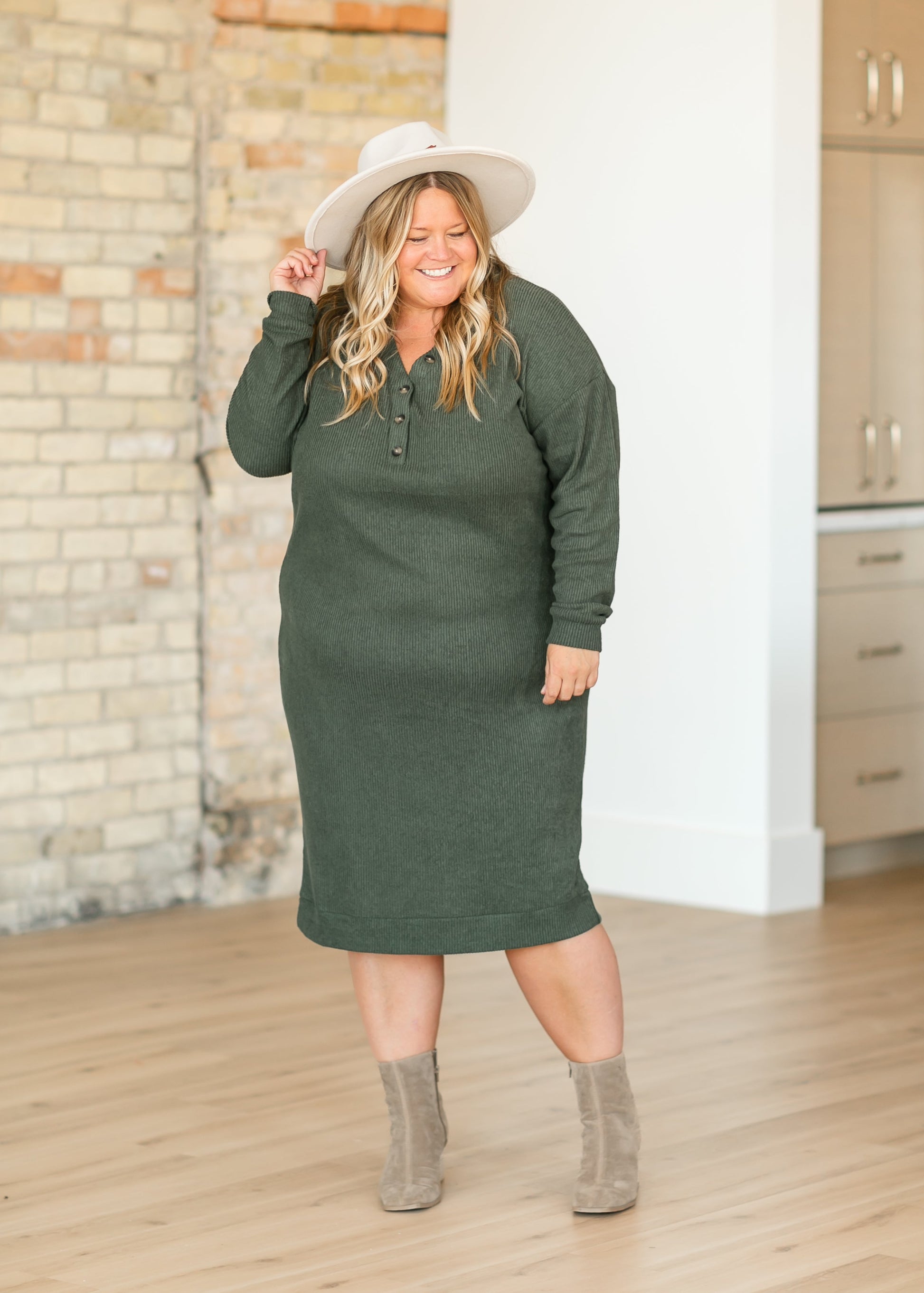 Green Quarter Button Ribbed Midi Dress FF Dresses