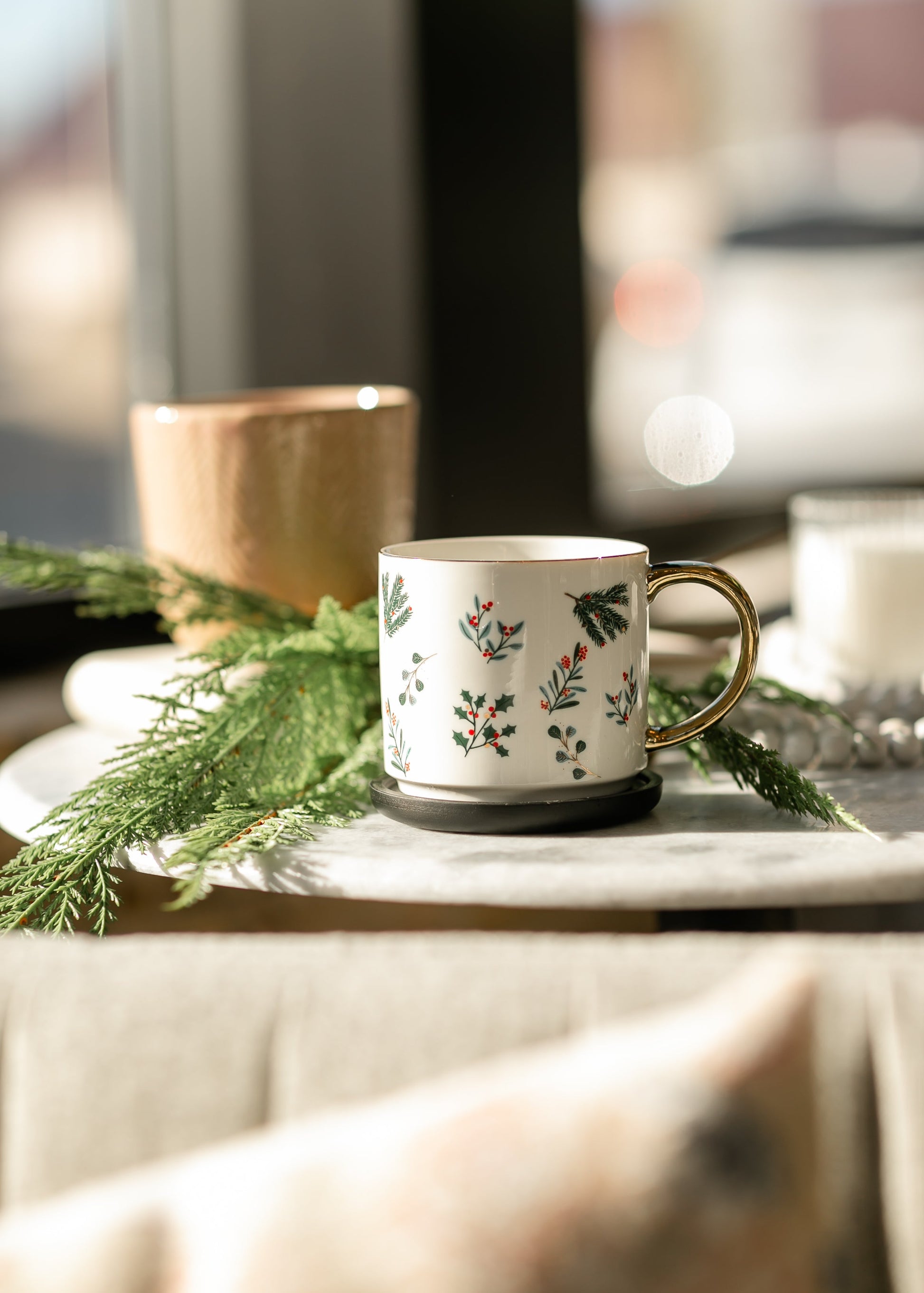 Holiday Holly Gold Handle Mug Gifts