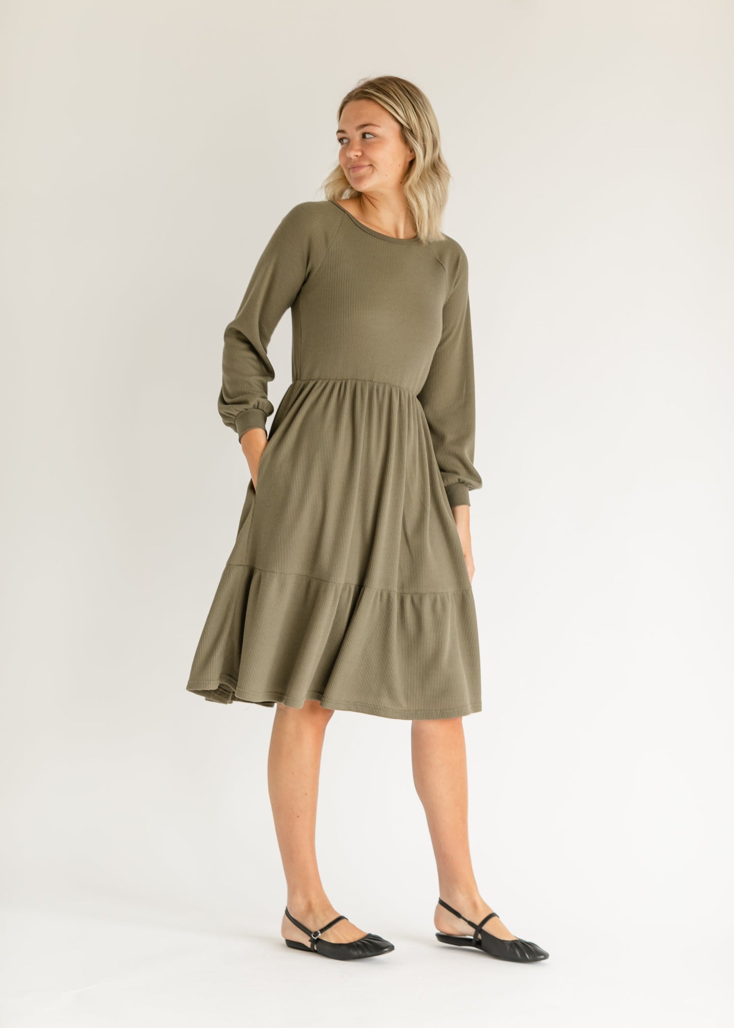 Luna Long Sleeve Tiered Midi Dress IC Dresses