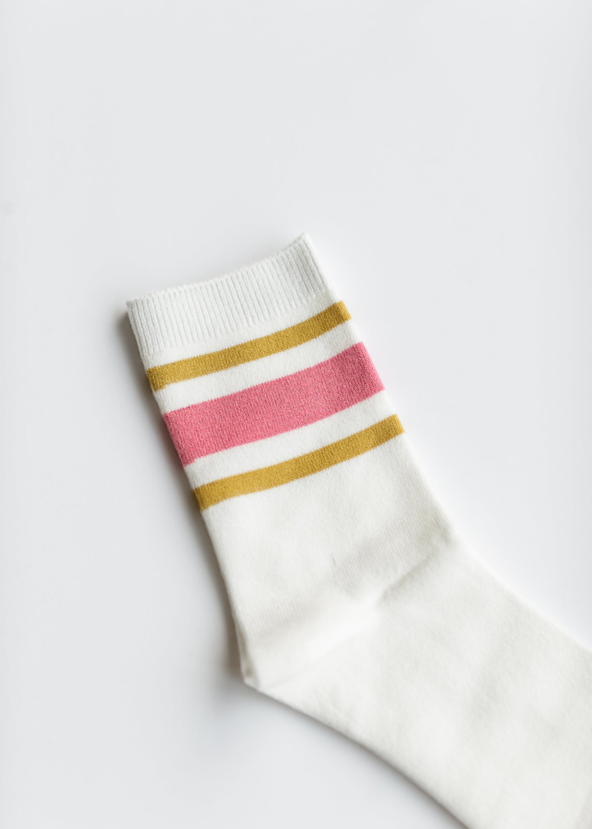 Retro Stripe Style Crew Socks Accessories Pink