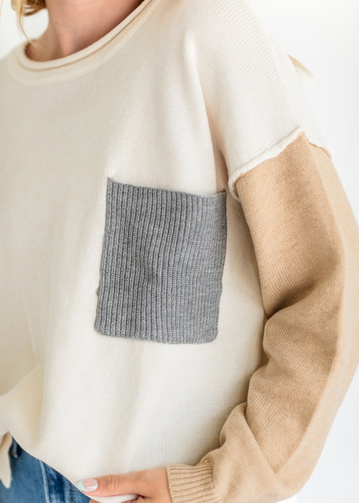 Vera Colorblock Raw Edge Long Sleeve Knit Sweater FF Tops