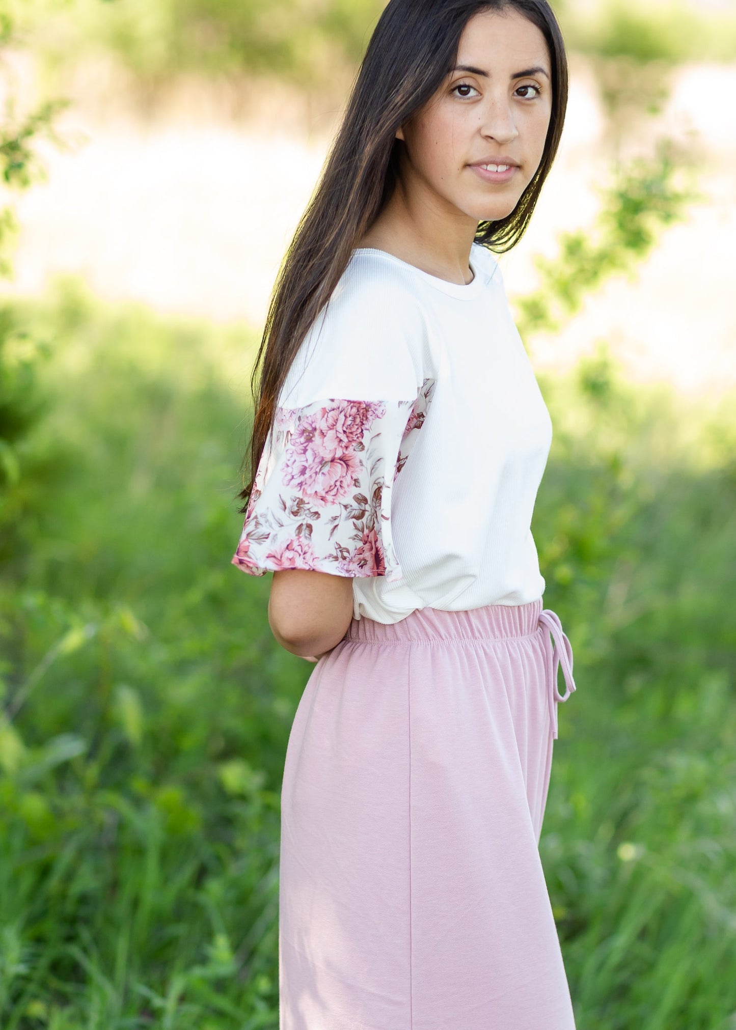 White Ribbed Floral Sleeve Top - FINAL SALE FF Tops