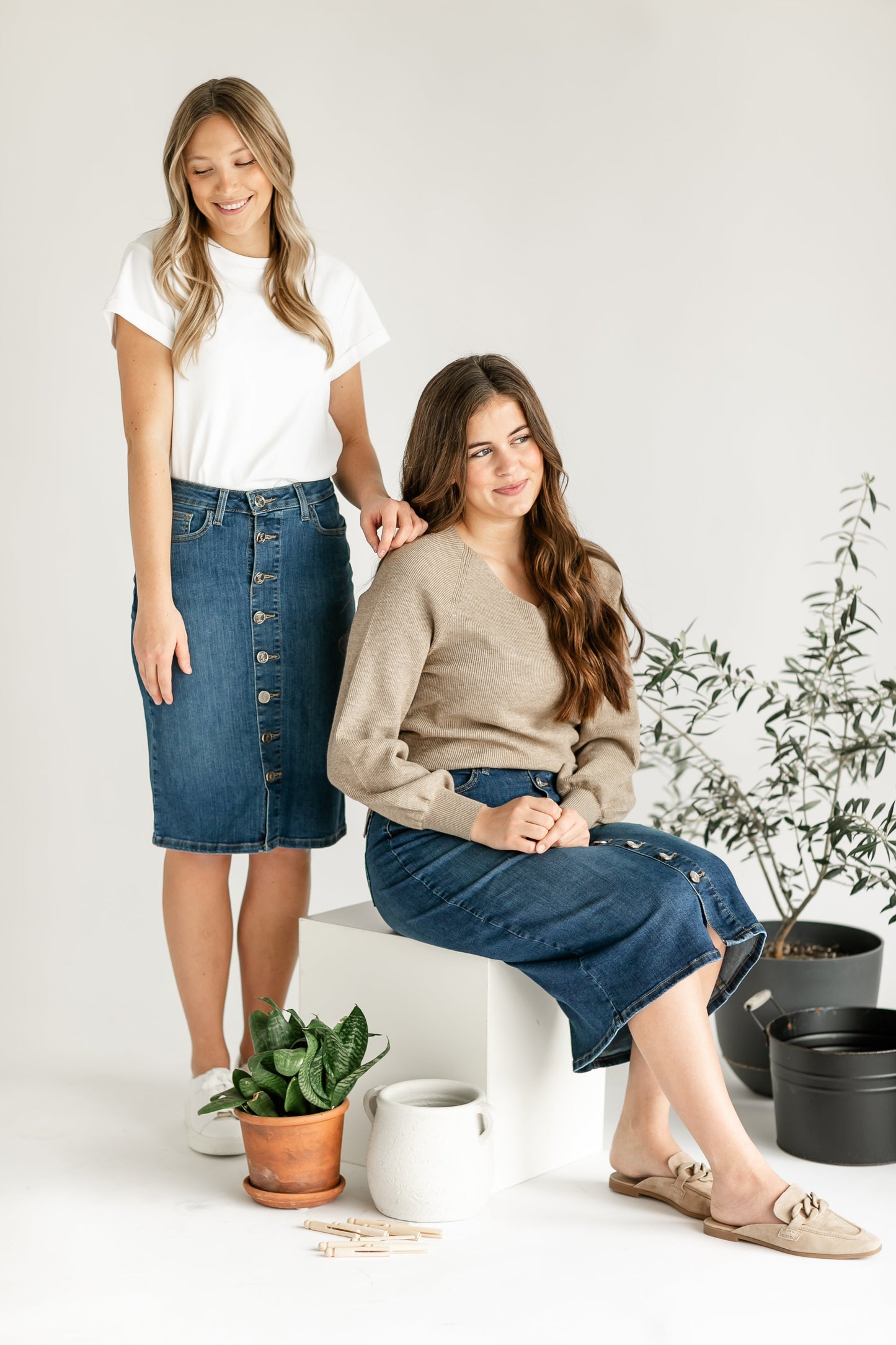 Zana Front Button Denim Midi Skirt IC Skirts