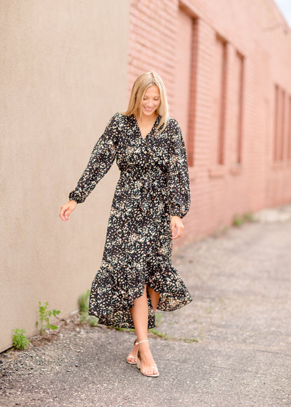 Black Cinched Waist Long Sleeve Dress Dresses