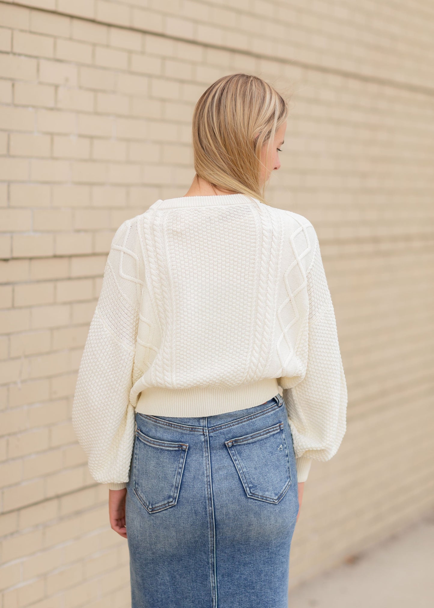 Cream Balloon Sleeve Textured Sweater Tops