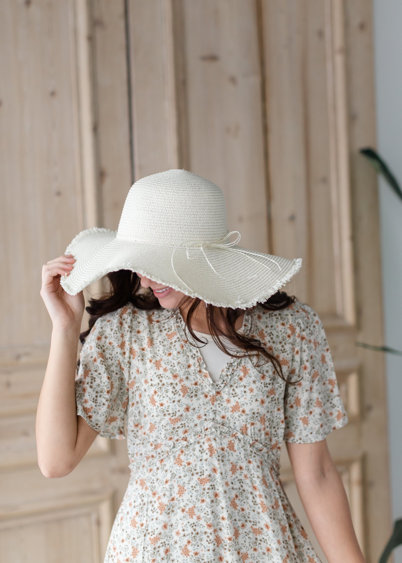 Floppy Straw Hat Accessories Space 46 Ivory