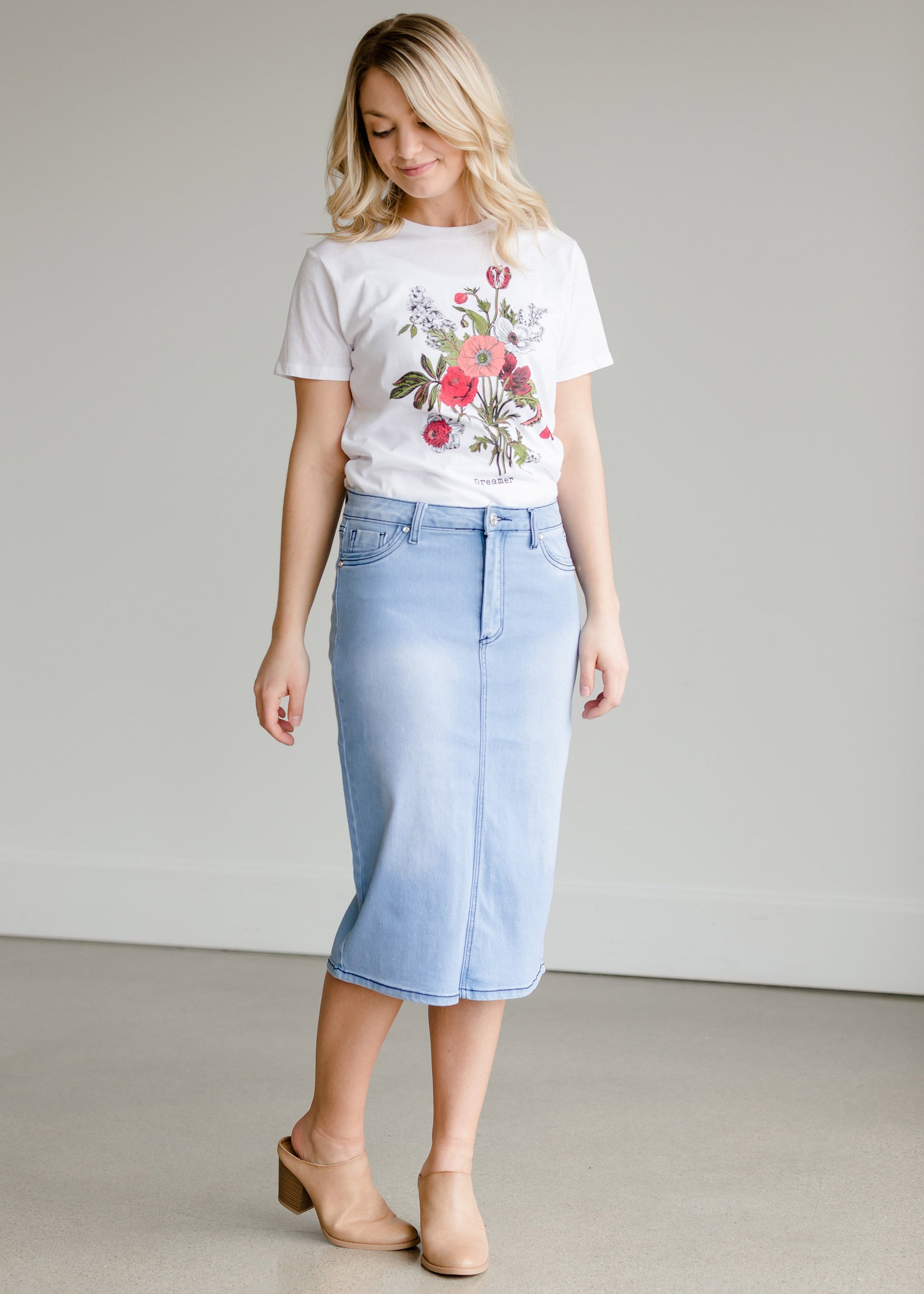 Floral Graphic Short Sleeve Tee Tops