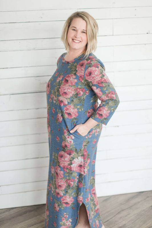 Plus size floral modest maxi dress