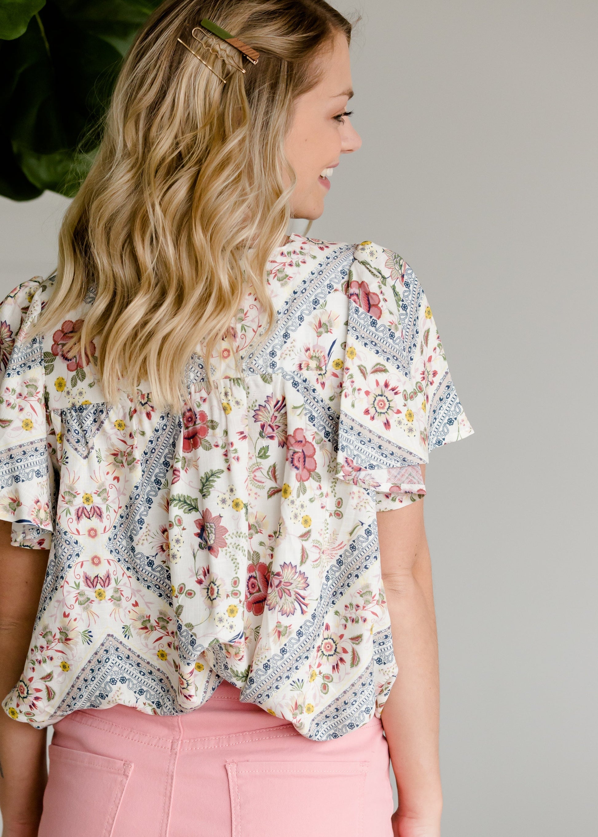 Geometric Floral Short Sleeve Top - FINAL SALE Tops