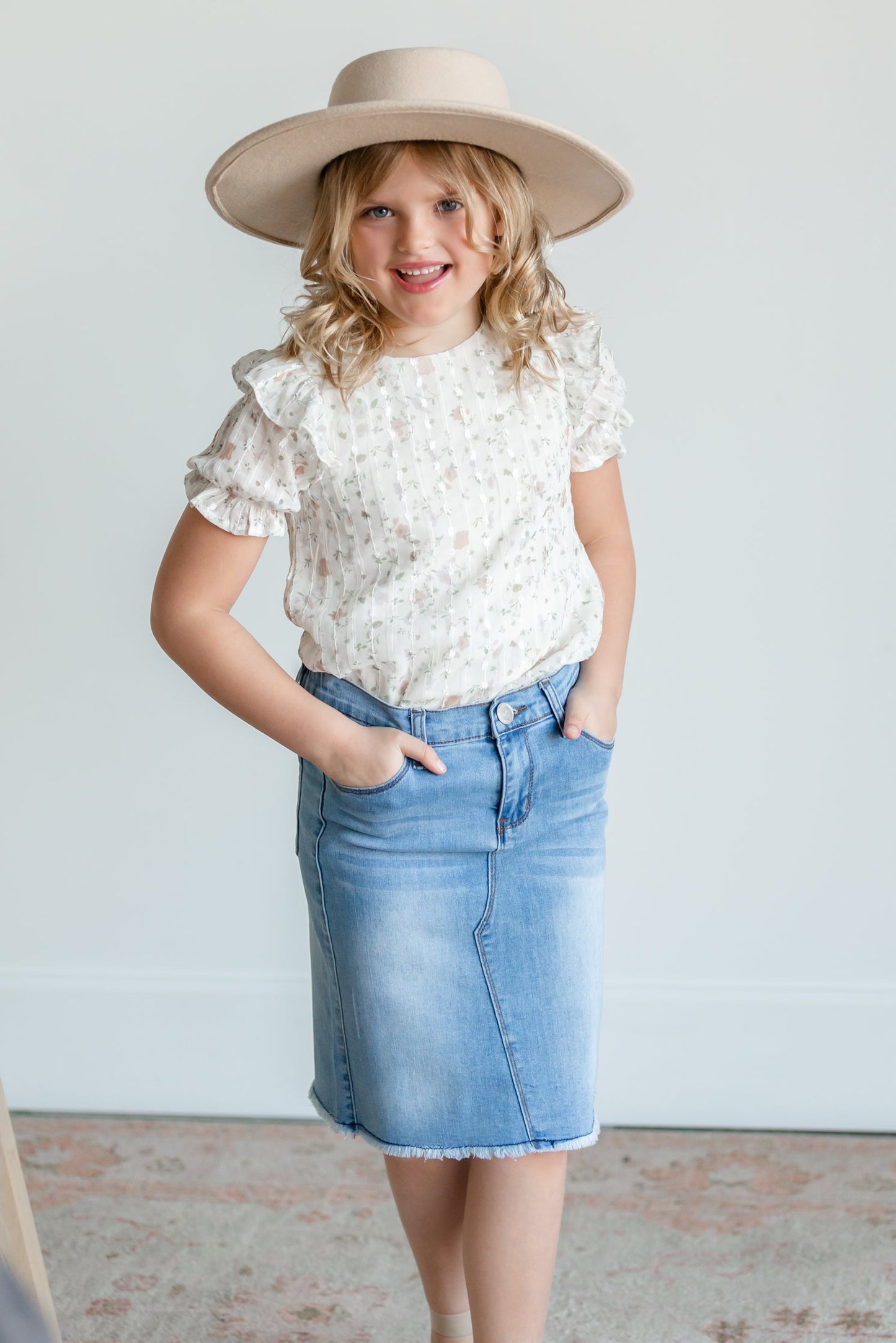 Girls Textured Printed Ruffle Top Girls Hayden Los Angeles