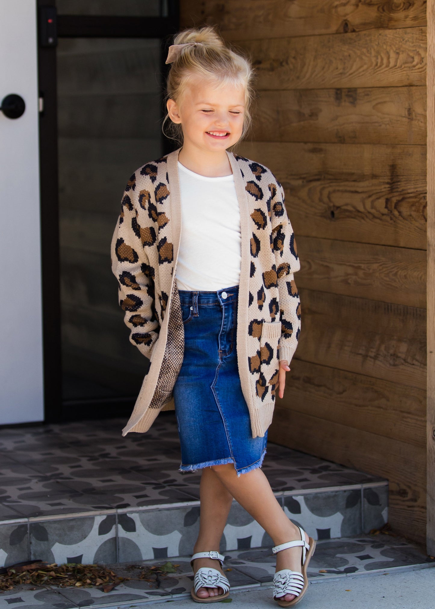 Girls tan and black leopard print open front cardigan