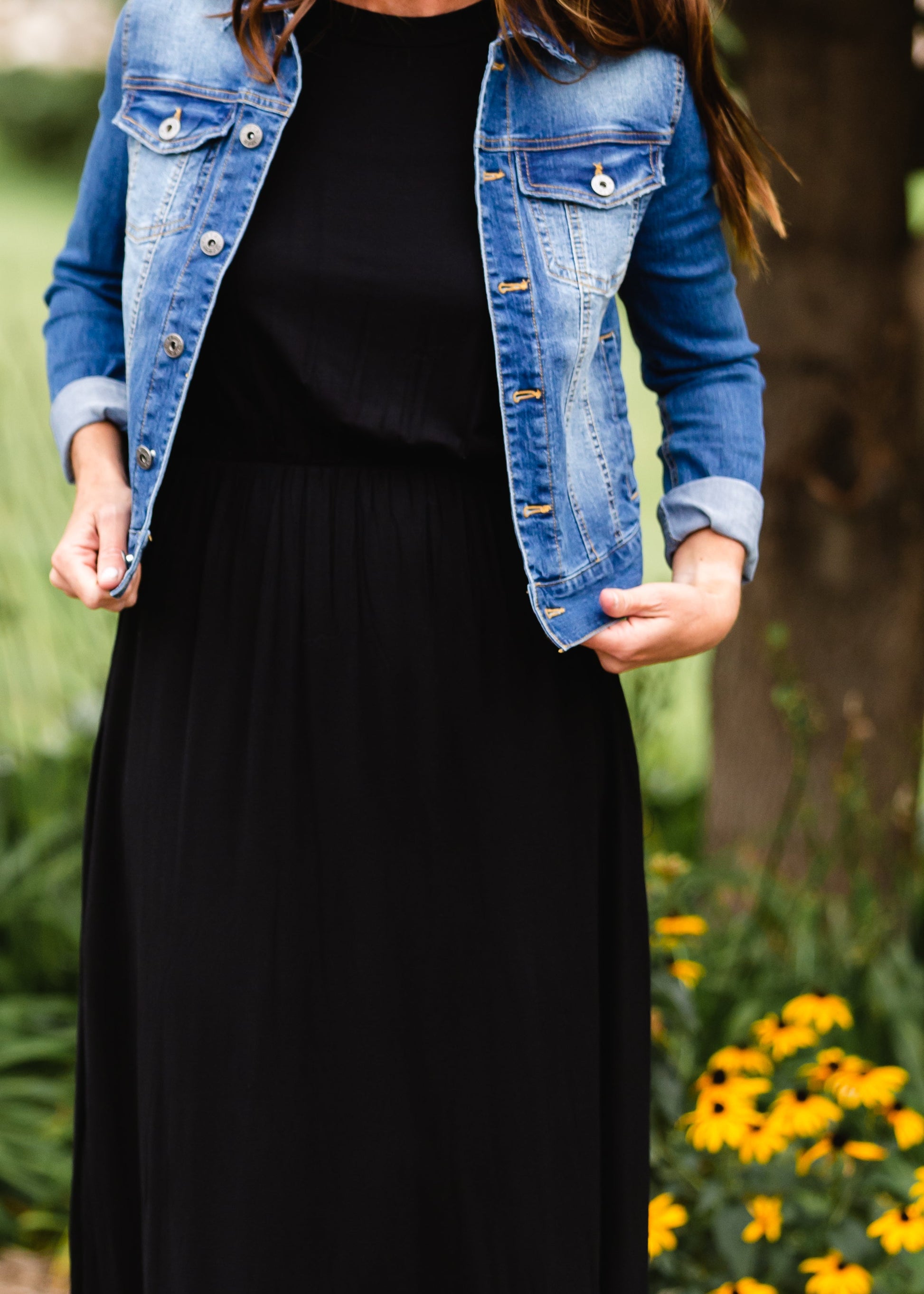 Long Sleeve Black Empire Maxi Dress Dresses