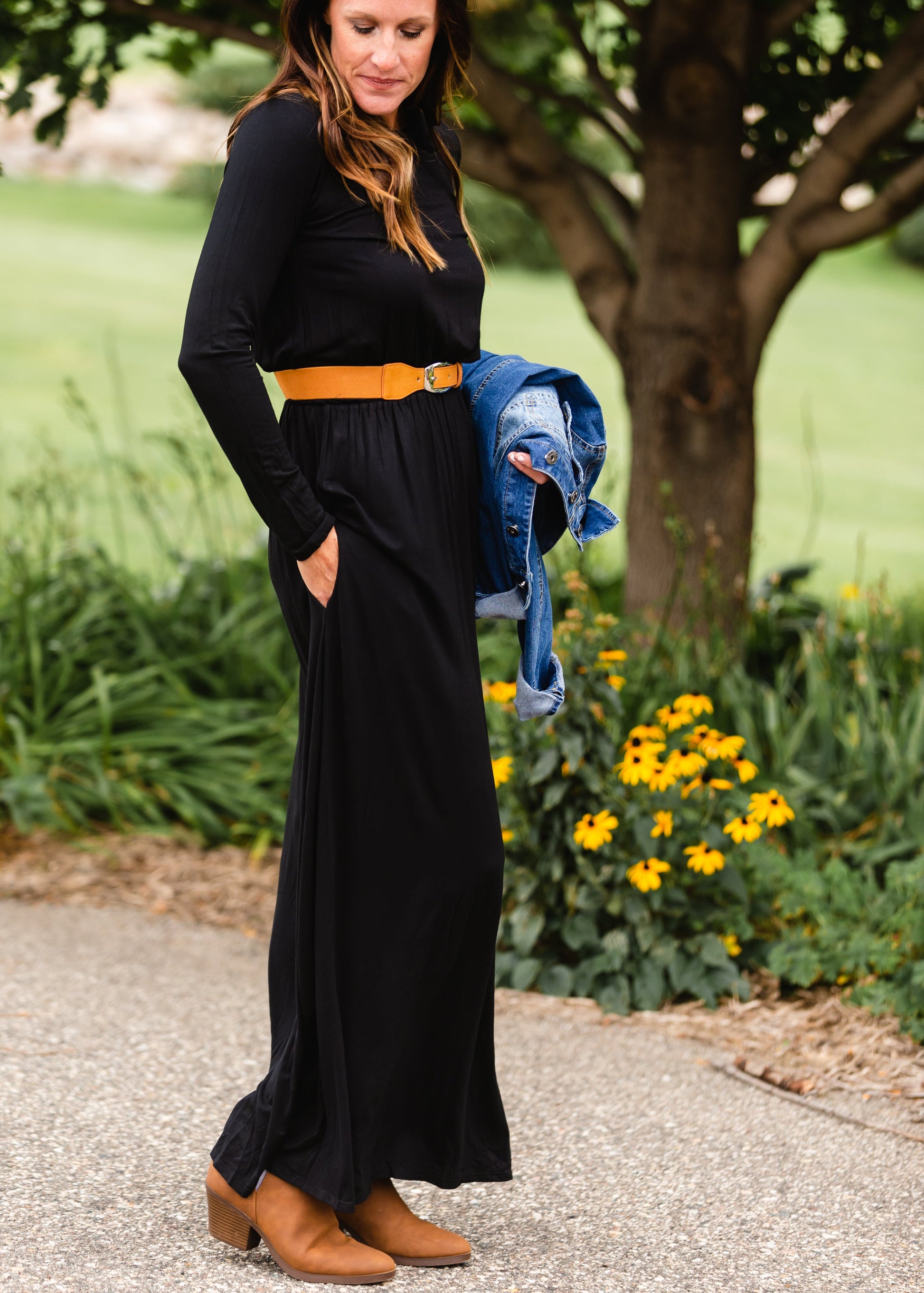 Long Sleeve Black Empire Maxi Dress Dresses