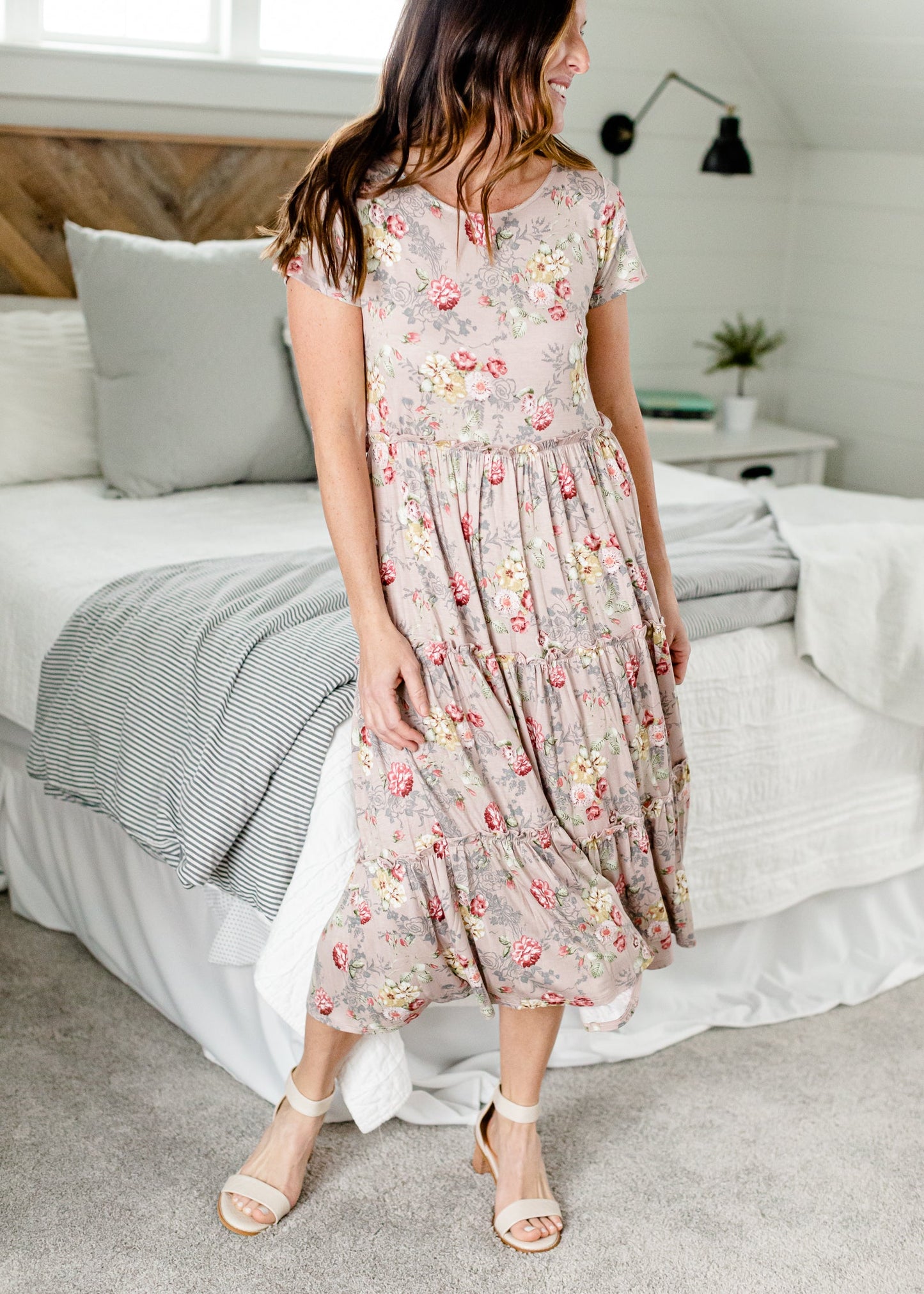 Mauve Floral Tiered Midi Dress Dresses