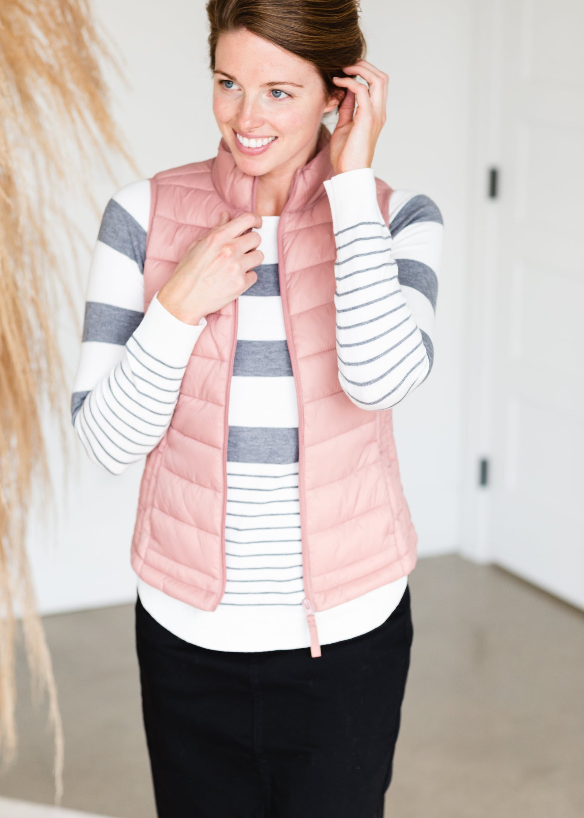 Mauve Packable Puffer Vest Shirt