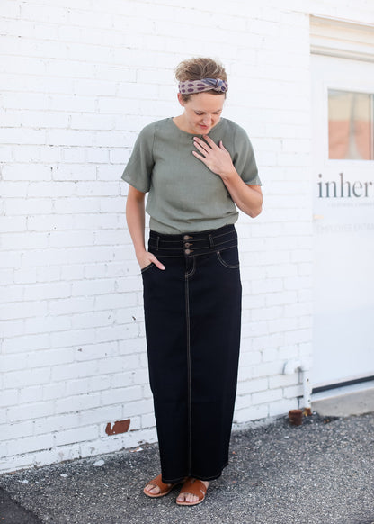 Olive blouse with a button detail