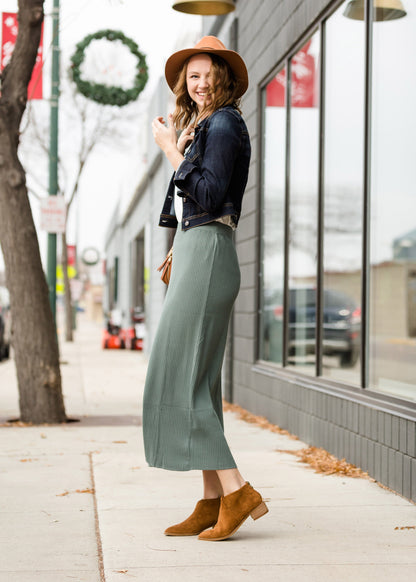 Ribbed Knit Stretch Midi Skirt - FINAL SALE Skirts