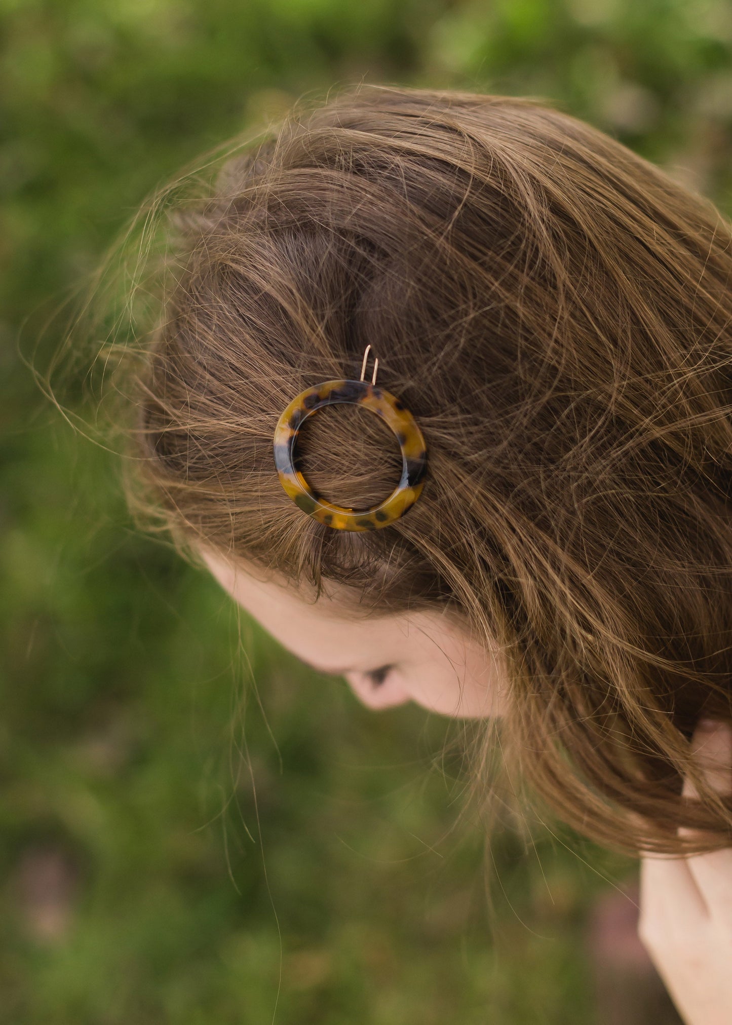 Round Cut Tortoise Hair Pin Accessories Brown