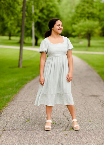 Square Neck Midi Dress With Puff Sleeves Dresses