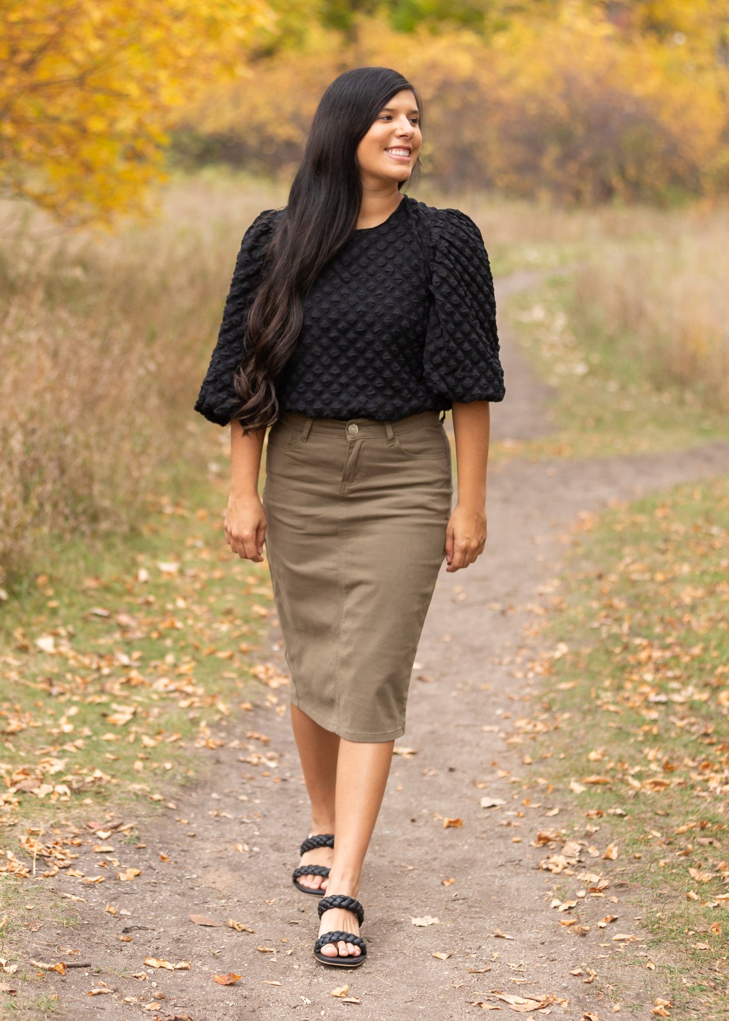 Textured Dotted Balloon Sleeve Blouse Tops